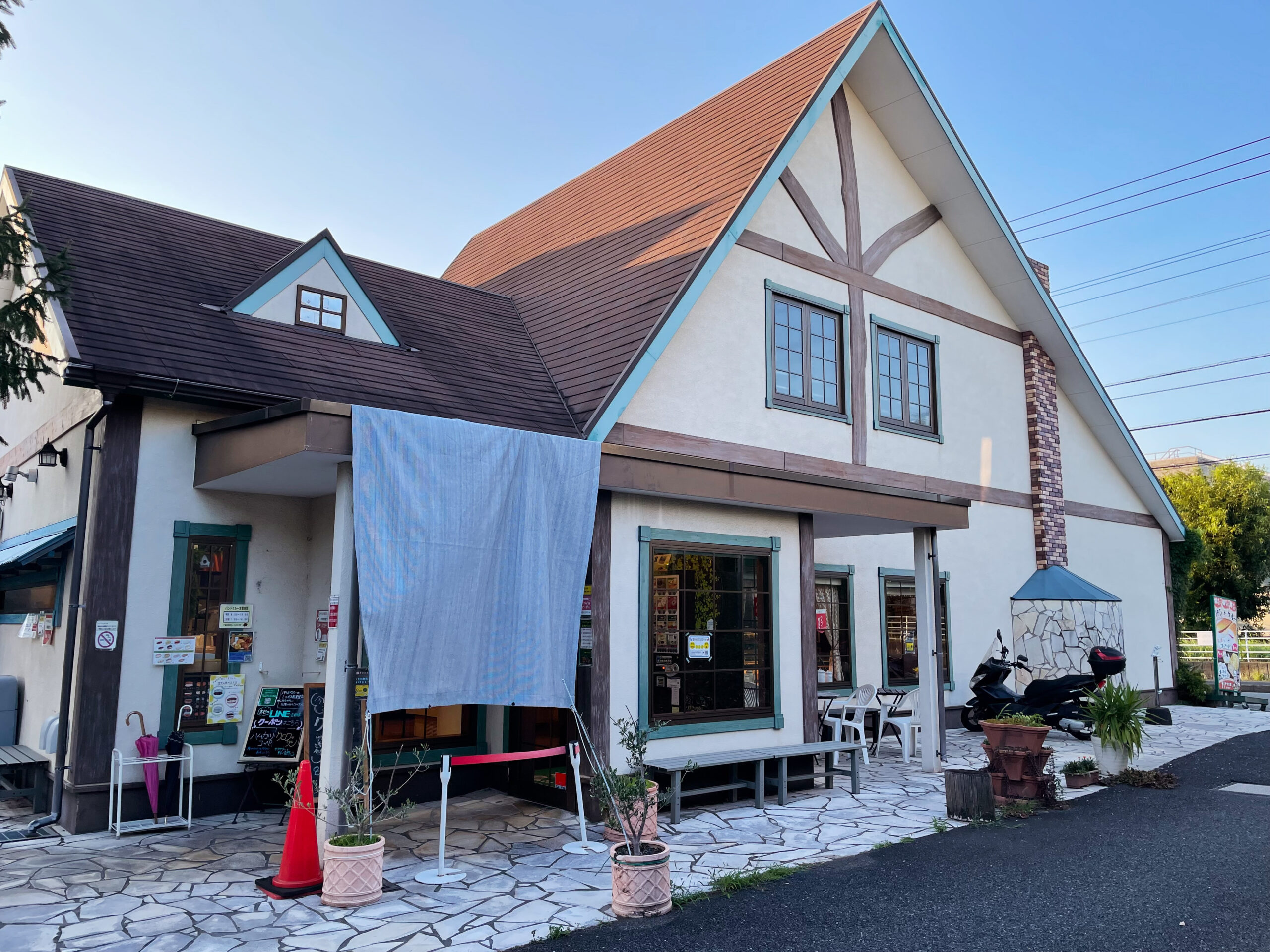 パンドクルー外観